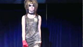 ファッションデザイナーのファッションショー。h.NAOTO Fashion show at OTAKON Baltimore Part2/3