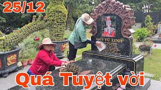 Sáng 25/12 Các anh chị em vào xóm, Lau Mộ NSƯT Vũ Linh, Ae nói chuyện rất vui về chuyện Noel hồi tối