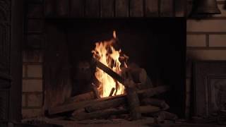 Relaxing REAL CRACKLING FIREPLACE / Entspannendes ECHTES  KAMINFEUER / no loop / 3 hours / 3 Stunden