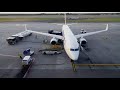 time lapse of aircraft ground services for ryanair boeing 737