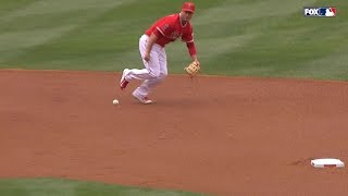 Freese dives and throws out Smith in 1st