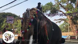 പൂരം പുറപ്പാട്‌ കഴിഞ് തലേക്കെട്ട് അഴിക്കുന്ന തിരുവമ്പാടി ചന്ദ്രു | thrissur pooram 2022