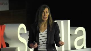 Si no quieres ahogarte en el tsunami laboral ... Be a knowmad my friend. | Raquel Roca | TEDxSevilla