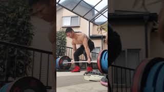 素手デッドリフト250kg