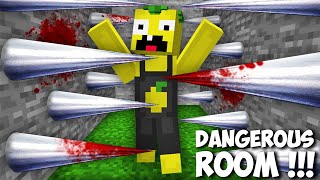 I'M stuck in the MOST DANGEROUS AND SCARY ROOM in Minecraft ! HOW TO ESCAPE ?
