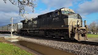 NS 256 Triple Crown Roadrailer heads though Jacksonville on 3/26/2024