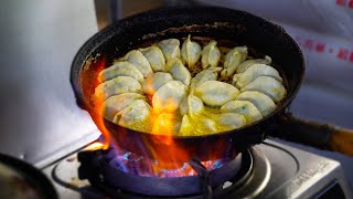 Delicious enough to stop, the whole process of making pot stickers is revealed, Chinese street food!