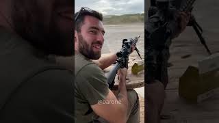 Fazia tempo que um rifle Sniper não me surpreendia tanto!! 😱