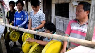 Traditional Murut music at Kpg Kolorok, Tenom