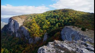 Yalpakh-Kaya: The Eyes of the Belbek Valley