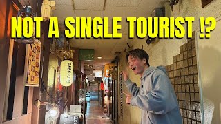 How Do Tourists Not Know About This Hidden Bar Building in Osaka?!