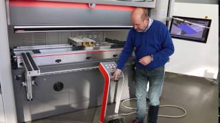 Bystronic Pressbrake: Xcite - Foot switch (English)