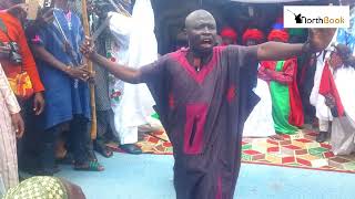 wasan Wanzamai, a documetary of Hausa traditional barbers performance.