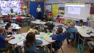 Students learning to code during Computer Science Education Week