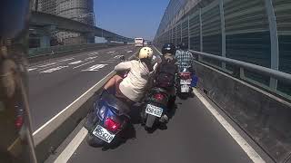 Scooter crash on Dahan Bridge, New Taipei City, Taiwan 20200316