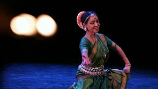 Ashtapadi - Choreographies in Odissi dance by Madhavi Mudgal