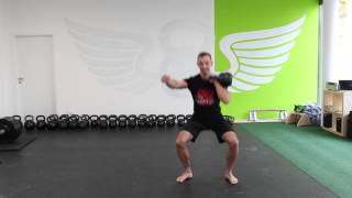 Kettlebell Übungen - Front Kniebeuge - Vereinfache dein Training