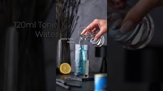 Gin, Paint \u0026 Tonic 🍸 #shorts #cocktails #drinks #blue #rezepte #bartender #cocktailrecipe #drinkup