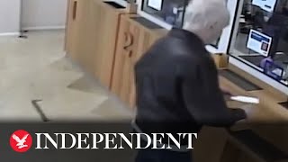 Pensioner attempts bank robbery using threatening note