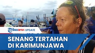 Wisatawan Mancanegara Mengaku Senang Tertahan di Karimunjawa karena Cuaca Buruk: Pengalaman Baru