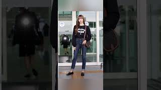 lisa airport fashion #blackpinklisa