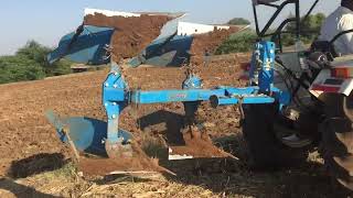 Loriya 2 mb plough new Holland 3600-2