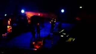 Foo Fighters - Let It Die - O2 Arena 18th November 2007