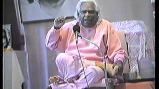 SYVC # 267 Swami Vishnu speaks: ( 1989 )The Relationship of Deep Sleep, Samadhi, \u0026 Maya.