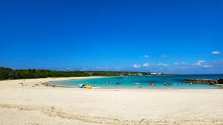 Toguchi-no-hama Beach: Crystal Clear Water & White Sand | Miyako Island, Okinawa Japan