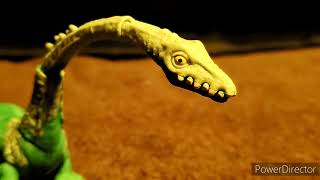 tanystropheus roar/slowly walking/yellow lighting test.