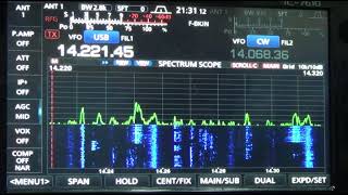 Icom IC-7610 Scroll Mode by W5LA