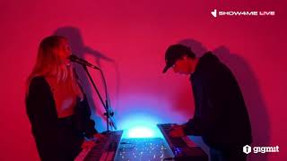 Vaarwell LIVE + Q\u0026A at INDOOR INSPIRED Online Showcase #3 - powered by gigmit