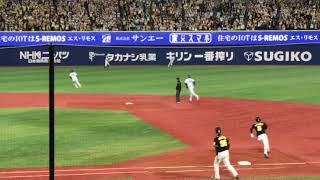 2019.4.23(火) 横浜スタジアム ドラ1対決 阪神タイガース近本選手、ベイスターズのドラ1上茶谷投手からタイムリーツーベース！！！