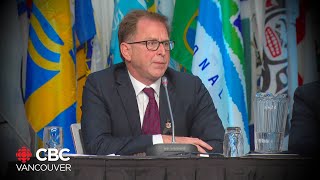 Health Minister Adrian Dix addresses mayors on health-care crisis