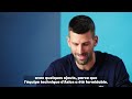 novak djokovic révèle ses essentiels médaille olympique disque énergétique famille... gq