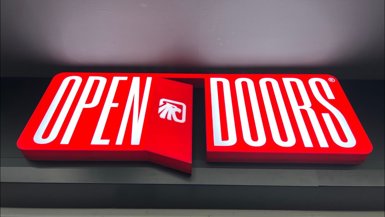 Usi De Interior De La Opendoors Moldova Youtube