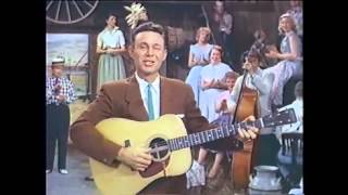 Jim Reeves - Yonder Comes A Sucker