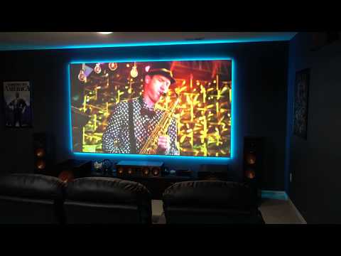 How to Set Up a Video Projector for Home Theater Display