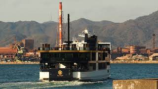 音戸の瀬戸を行き交う船（日新製鋼所とともに2020/03/11 ）シーパセオ　A boat that crosses the Seto of Ondo