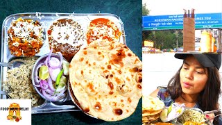 BETTER THAN RAIL! RS120/-Hazrat Nizamuddin Railway Station Best Deluxe Thali 3 Sabzi at Lal Hotel!