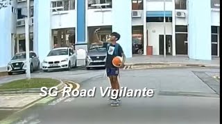 9feb2025  schoolboy using handphone to take selfie  while  skating  nearly rear ended camcar