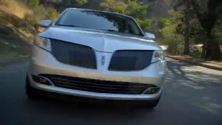 2016 Lincoln MKT Overview