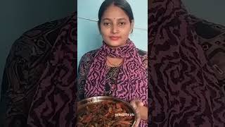 इस तरीके से आचार मेरी मां बनाती है gajr muli &  adarak के अचार। Sarita Sahu ki recipe.