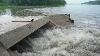 Zrzut ścieków do Wisły - Warszawa 18.06.2020