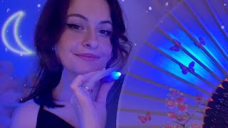 ASMR | Suis la lumière, triggers, face brushing, tapping caméra, faible chuchotement