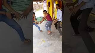 Bast video काय नाचतात