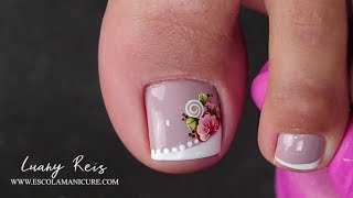 Unhas dos pés decoradas com Flor - Fácil de fazer