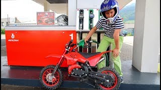 Funny Baby Ride on New Dirt Cross Bike Mini Power Wheel Pocket Bike Fuel Station