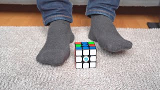 RESOLVIENDO el CUBO de RUBIK con los PIES