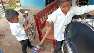 Estos niños ponen su mejor esfuerzo tocando música de Banda de Viento ❤️